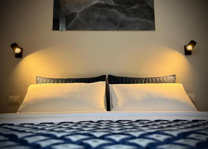 מלון Arno Boutique